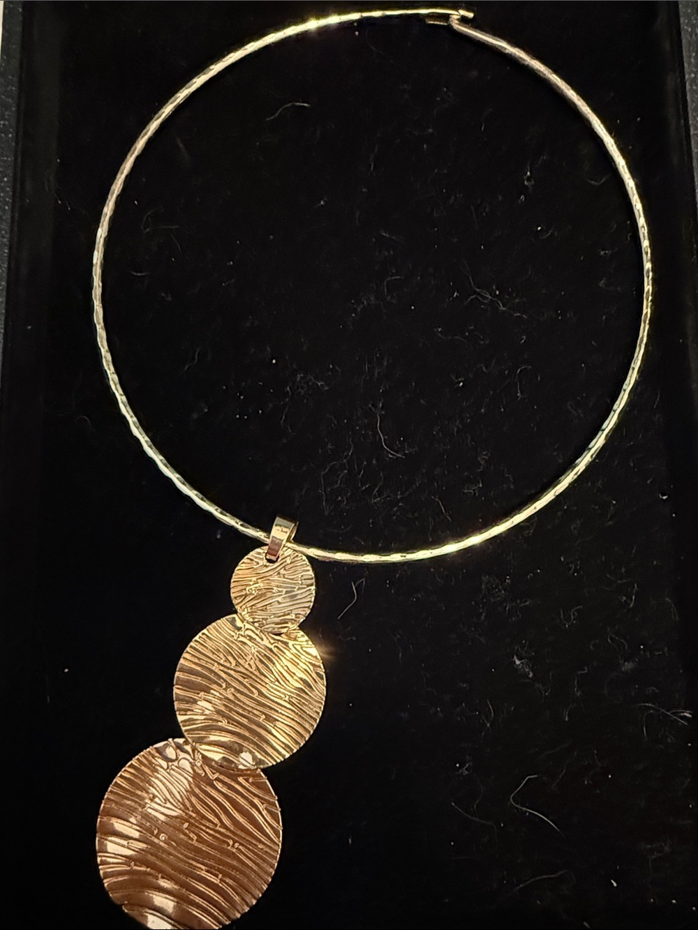 Gold Textured Disc Pendant/White & blue marbled pendant and Earring Set
